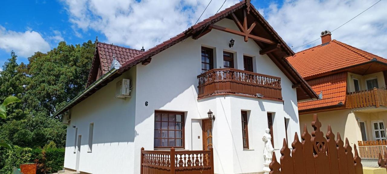 Ferienwohnung Rozsa Apartman Zalakaros Exterior foto