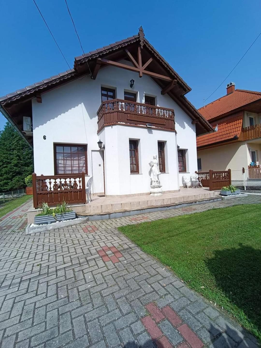 Ferienwohnung Rozsa Apartman Zalakaros Exterior foto
