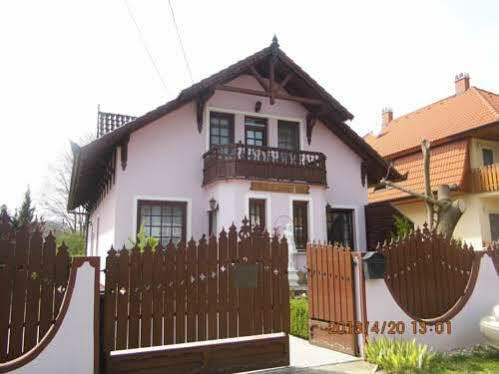 Ferienwohnung Rozsa Apartman Zalakaros Exterior foto